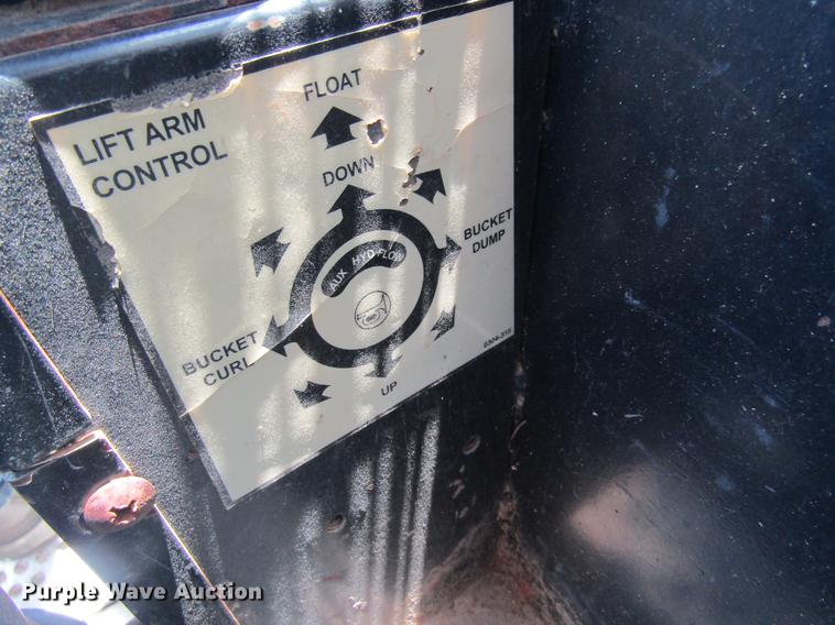 image for item DD8499 2000 ASV RC-30 skid steer