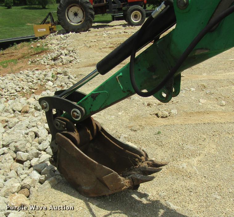 image for item DD8500 2006 Bobcat 328 mini excavator