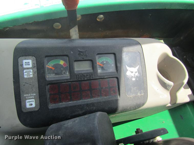 image for item DD8500 2006 Bobcat 328 mini excavator