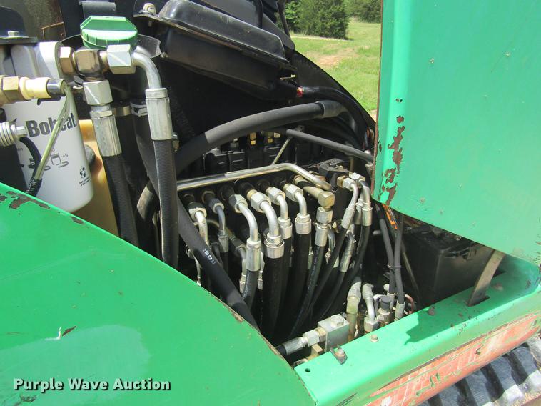 image for item DD8500 2006 Bobcat 328 mini excavator