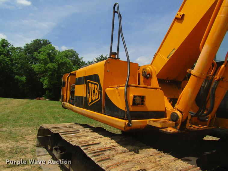 image for item DD8502 2000 JCB JS200 excavator
