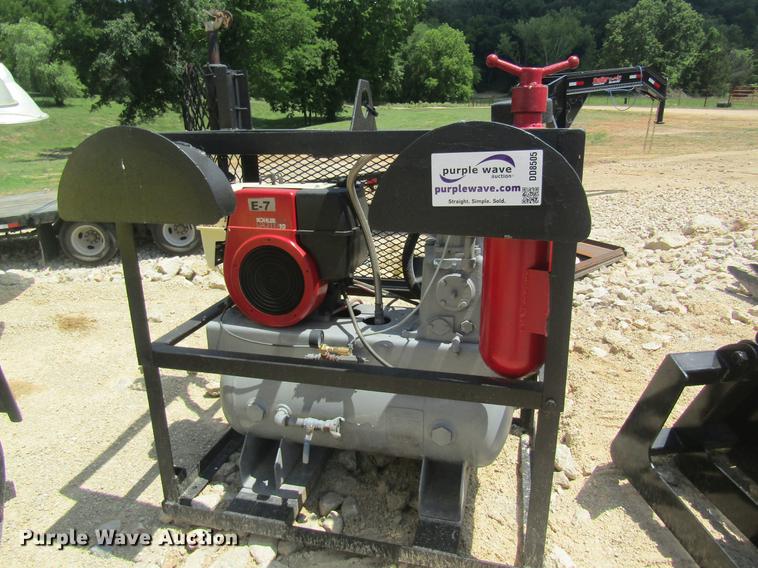 image for item DD8505 Air compressor