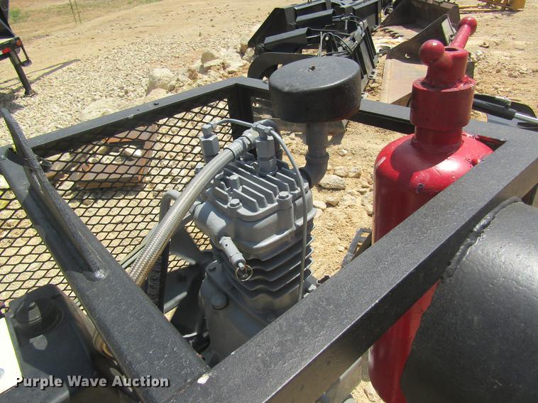 image for item DD8505 Air compressor