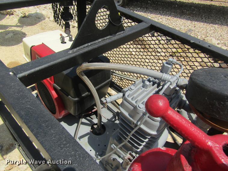 image for item DD8505 Air compressor