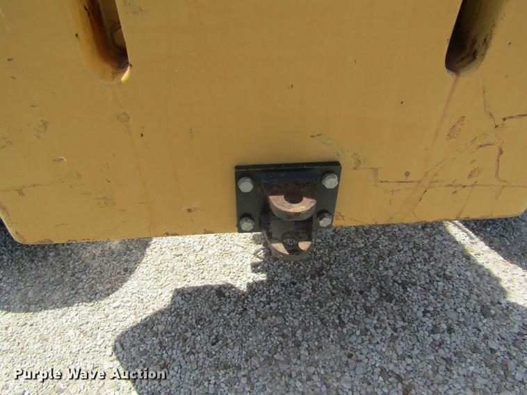 image for item DD8818 2002 Caterpillar TH83 telehandler