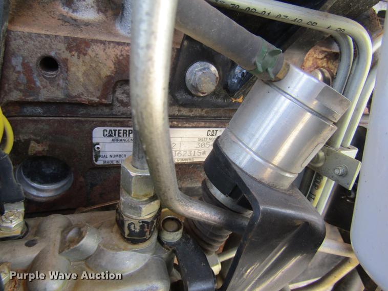 image for item DD8818 2002 Caterpillar TH83 telehandler