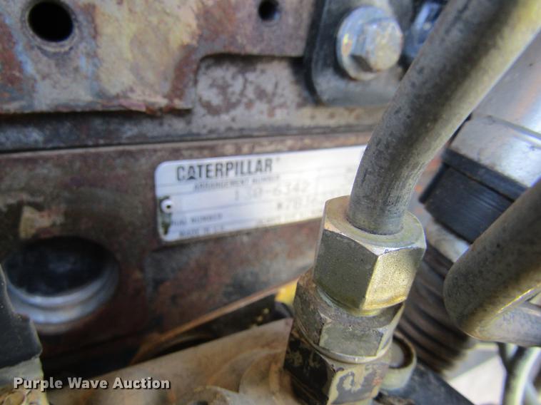 image for item DD8818 2002 Caterpillar TH83 telehandler