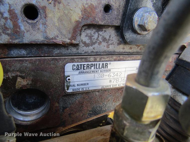 image for item DD8818 2002 Caterpillar TH83 telehandler