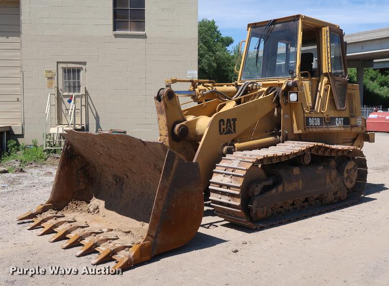 image for item DD9582 1998 Caterpillar 963B track loader