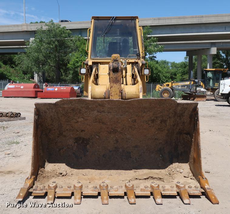 image for item DD9582 1998 Caterpillar 963B track loader