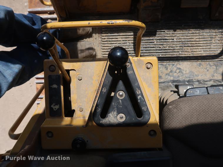 image for item DD9582 1998 Caterpillar 963B track loader