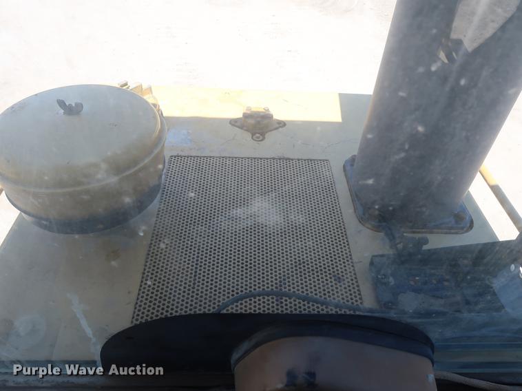 image for item DD9582 1998 Caterpillar 963B track loader