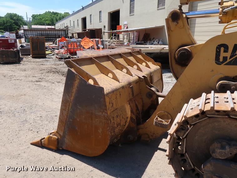 image for item DD9582 1998 Caterpillar 963B track loader