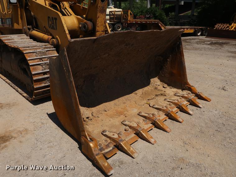 image for item DD9582 1998 Caterpillar 963B track loader