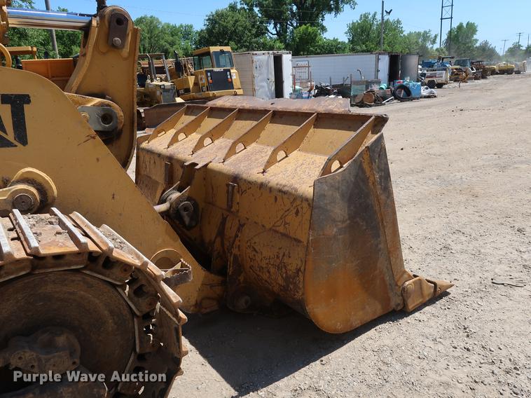 image for item DD9582 1998 Caterpillar 963B track loader