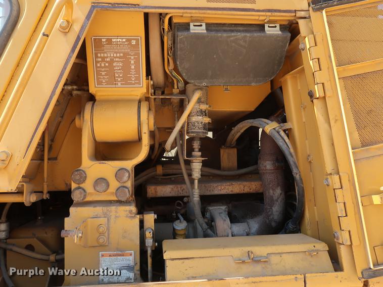 image for item DD9582 1998 Caterpillar 963B track loader