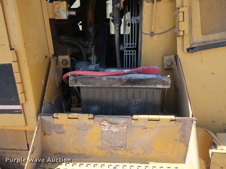 image for item DD9582 1998 Caterpillar 963B track loader