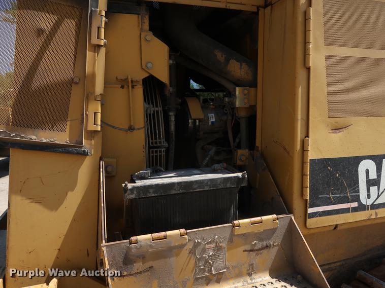 image for item DD9582 1998 Caterpillar 963B track loader