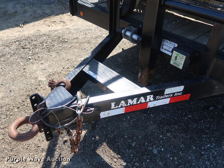 image for item DD9588 2009 Lamar utility trailer with mud jack system