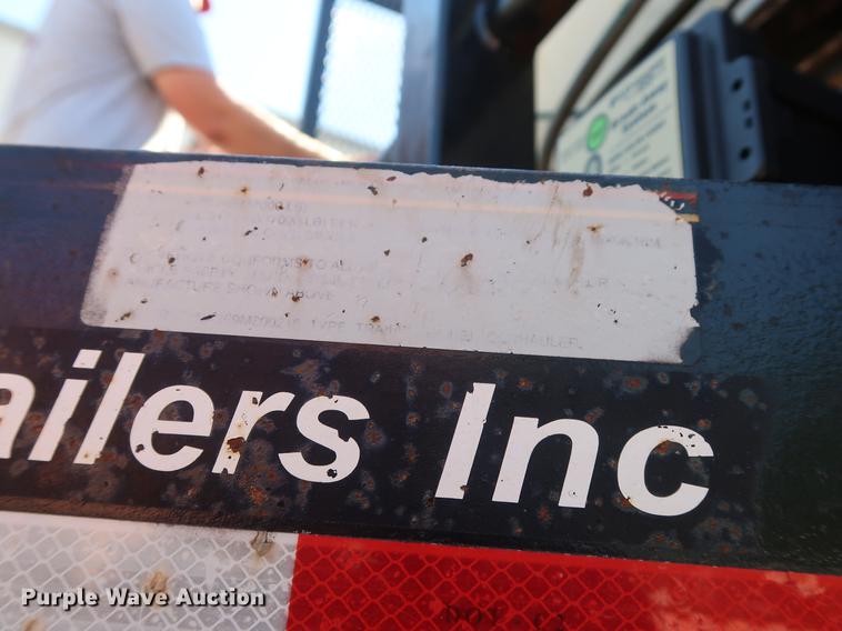 image for item DD9588 2009 Lamar utility trailer with mud jack system