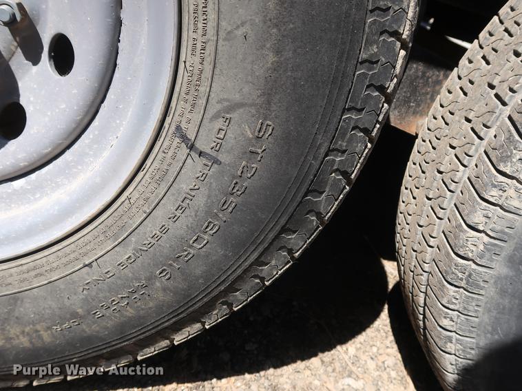 image for item DD9588 2009 Lamar utility trailer with mud jack system