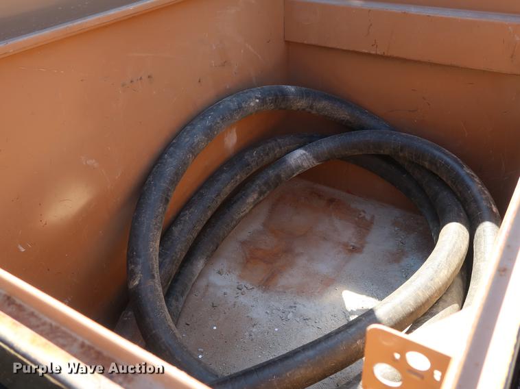 image for item DD9588 2009 Lamar utility trailer with mud jack system