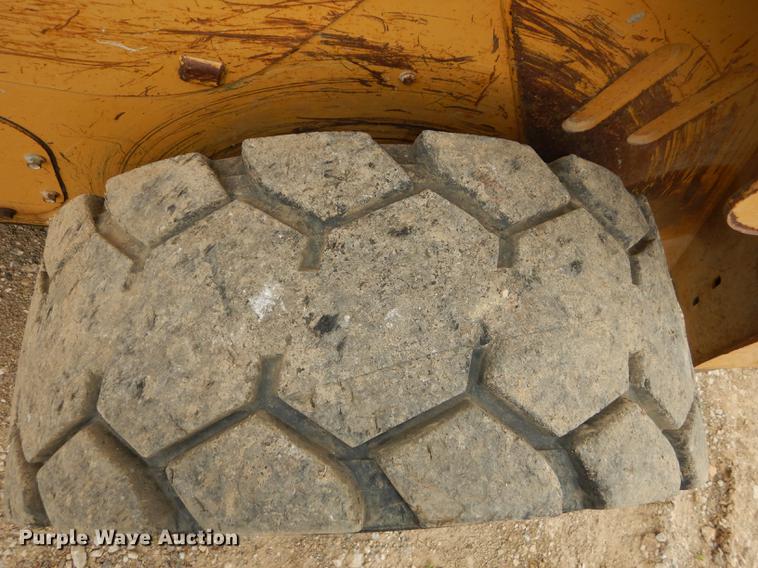 image for item DE1720 2008 Caterpillar 262C skid steer