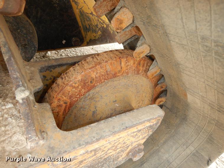 image for item DE1723 2013 Caterpillar 289C2 skid steer