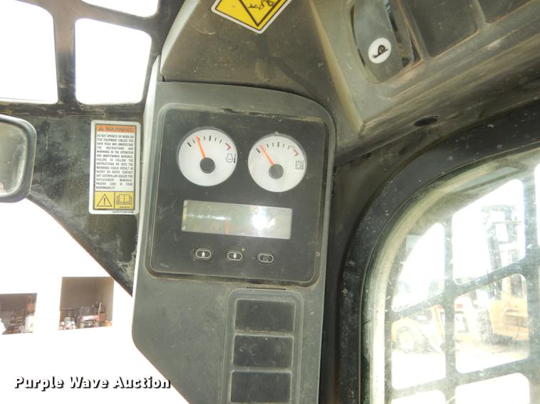 image for item DE1723 2013 Caterpillar 289C2 skid steer