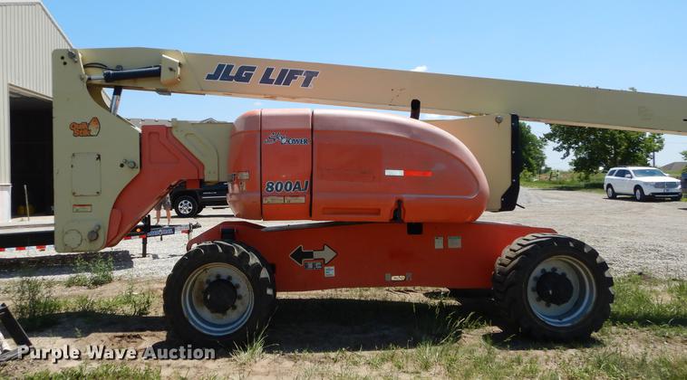 image for item DE1759 2006 JLG 800AJ Sky Power boom lift