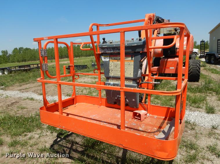 image for item DE1759 2006 JLG 800AJ Sky Power boom lift