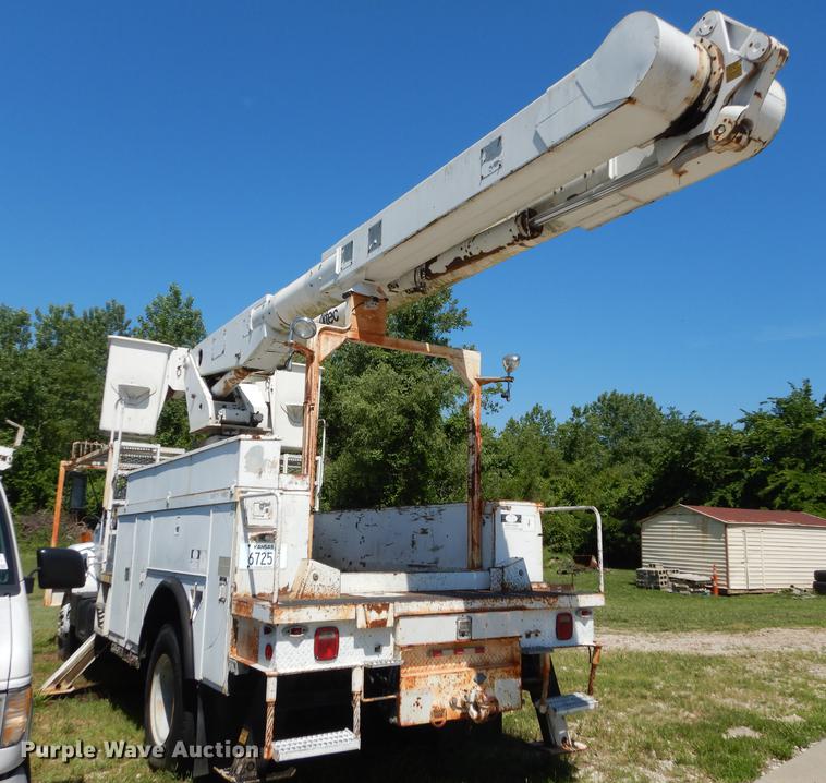 image for item DE1788 1992 GMC TopKick SL bucket truck