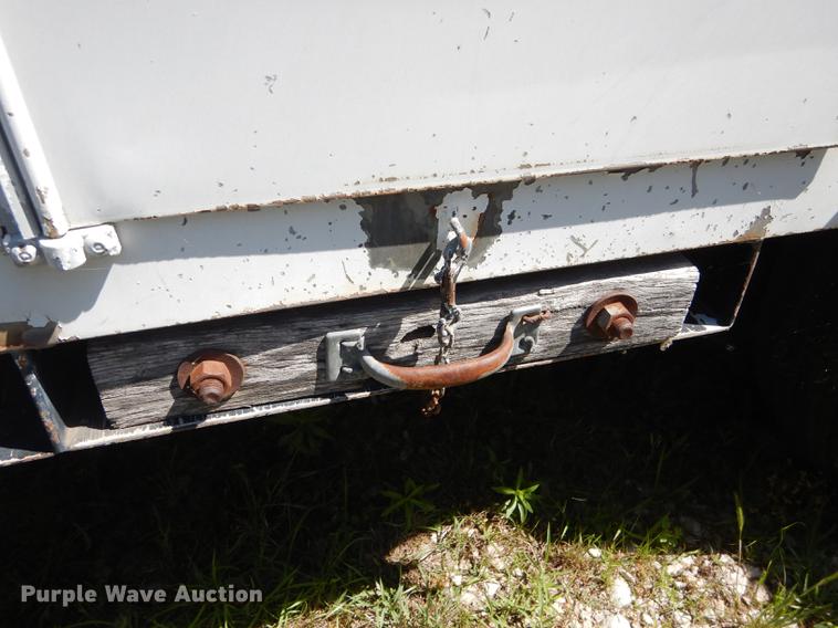 image for item DE1788 1992 GMC TopKick SL bucket truck