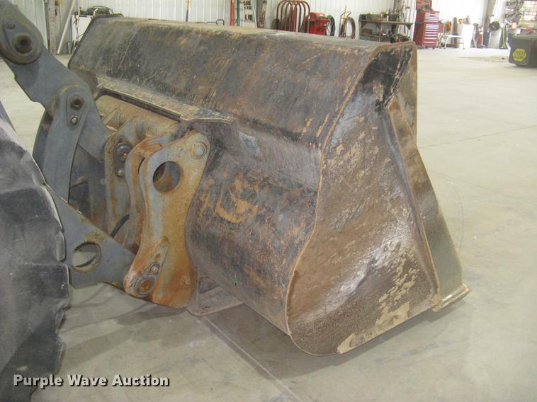 image for item DE2951 1998 Volvo L90C wheel loader