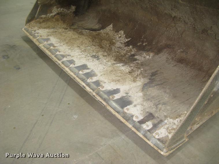 image for item DE2951 1998 Volvo L90C wheel loader