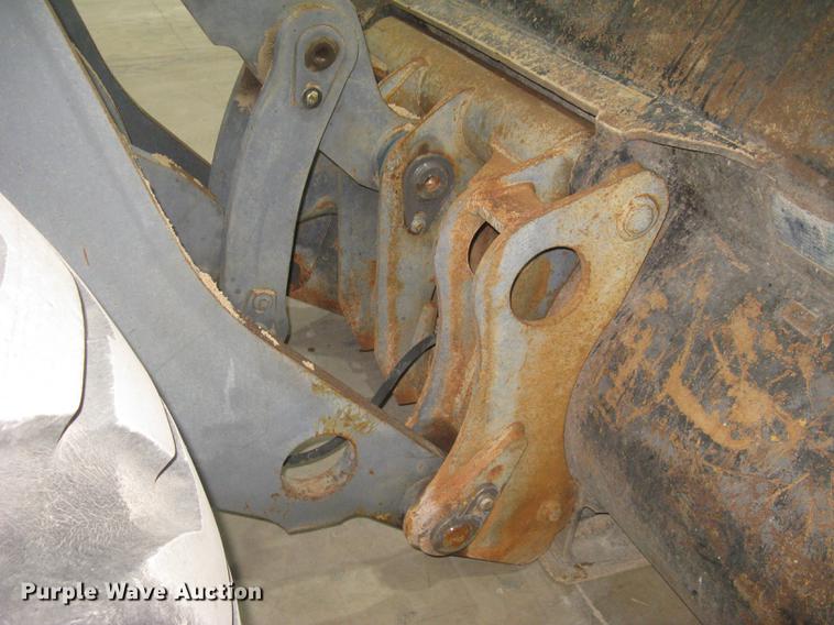 image for item DE2951 1998 Volvo L90C wheel loader