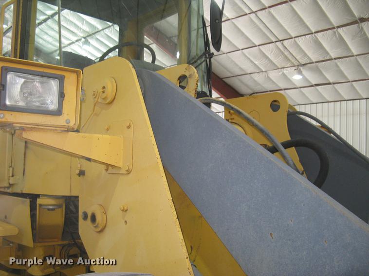 image for item DE2951 1998 Volvo L90C wheel loader