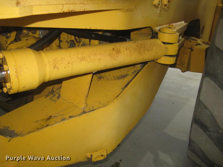 image for item DE2951 1998 Volvo L90C wheel loader