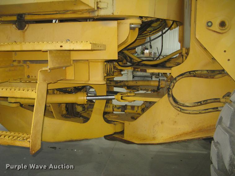 image for item DE2951 1998 Volvo L90C wheel loader