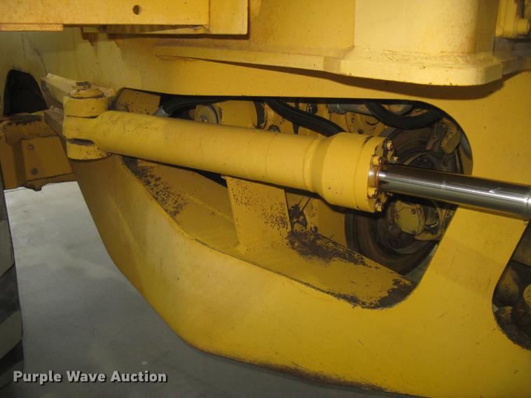 image for item DE2951 1998 Volvo L90C wheel loader