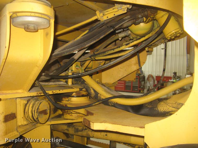 image for item DE2951 1998 Volvo L90C wheel loader