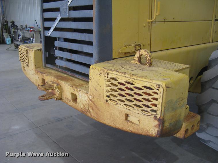 image for item DE2951 1998 Volvo L90C wheel loader