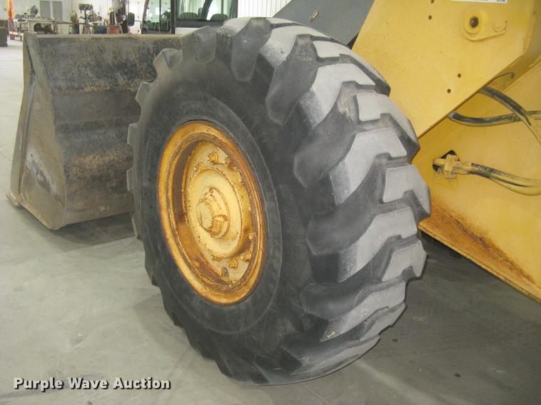 image for item DE2951 1998 Volvo L90C wheel loader