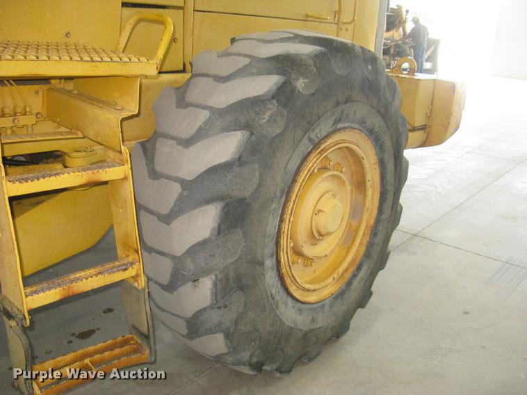 image for item DE2951 1998 Volvo L90C wheel loader