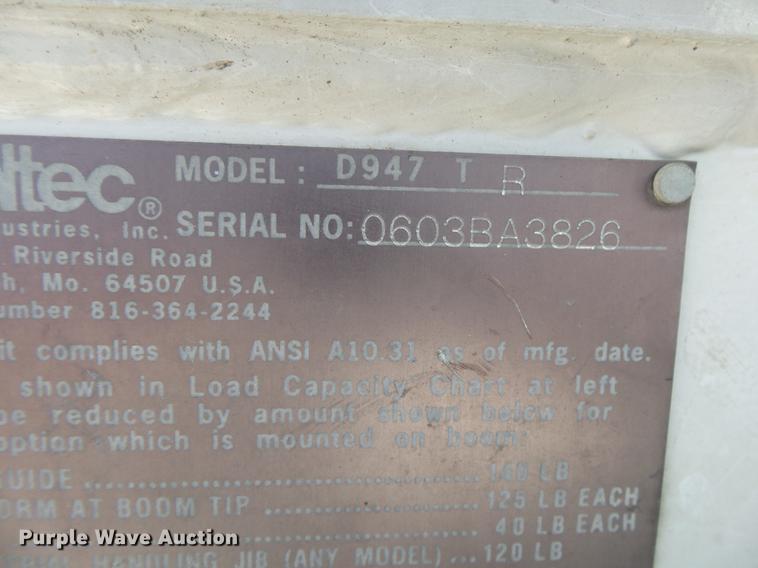 image for item DE3662 2004 International 7400 digger derrick truck