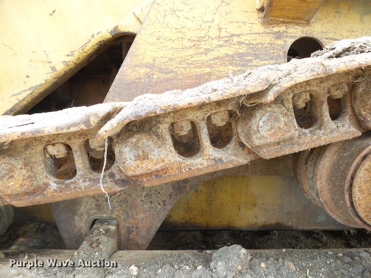 image for item DE3665 Dresser 175C track loader