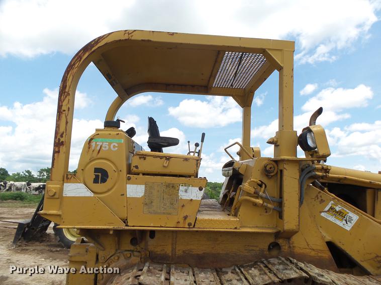 image for item DE3665 Dresser 175C track loader