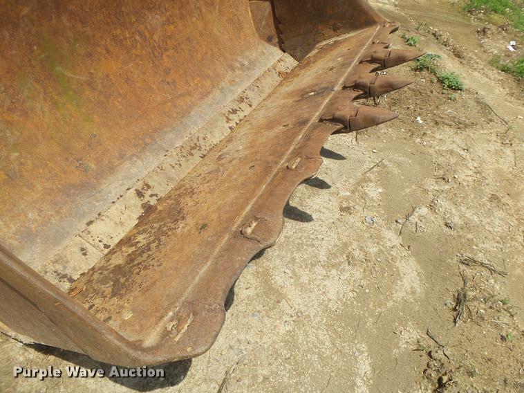 image for item DE3665 Dresser 175C track loader