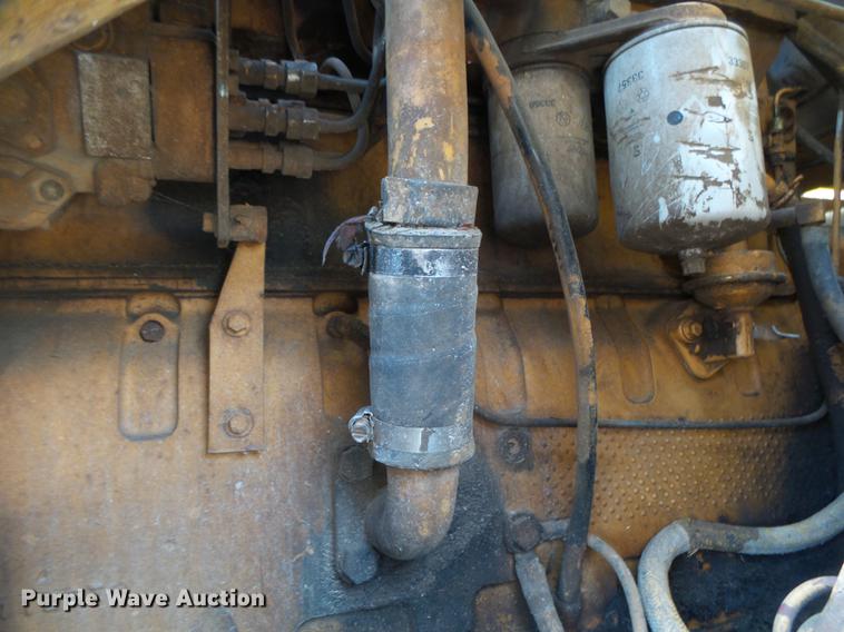 image for item DE3665 Dresser 175C track loader