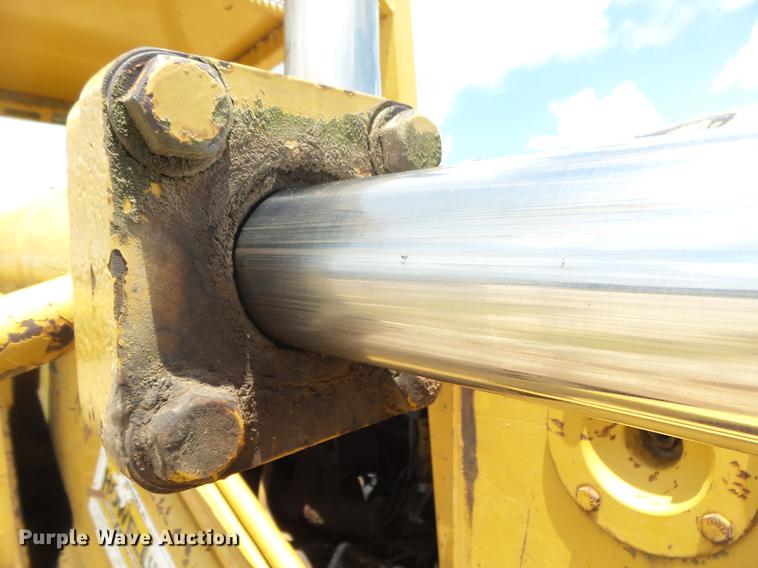 image for item DE3665 Dresser 175C track loader